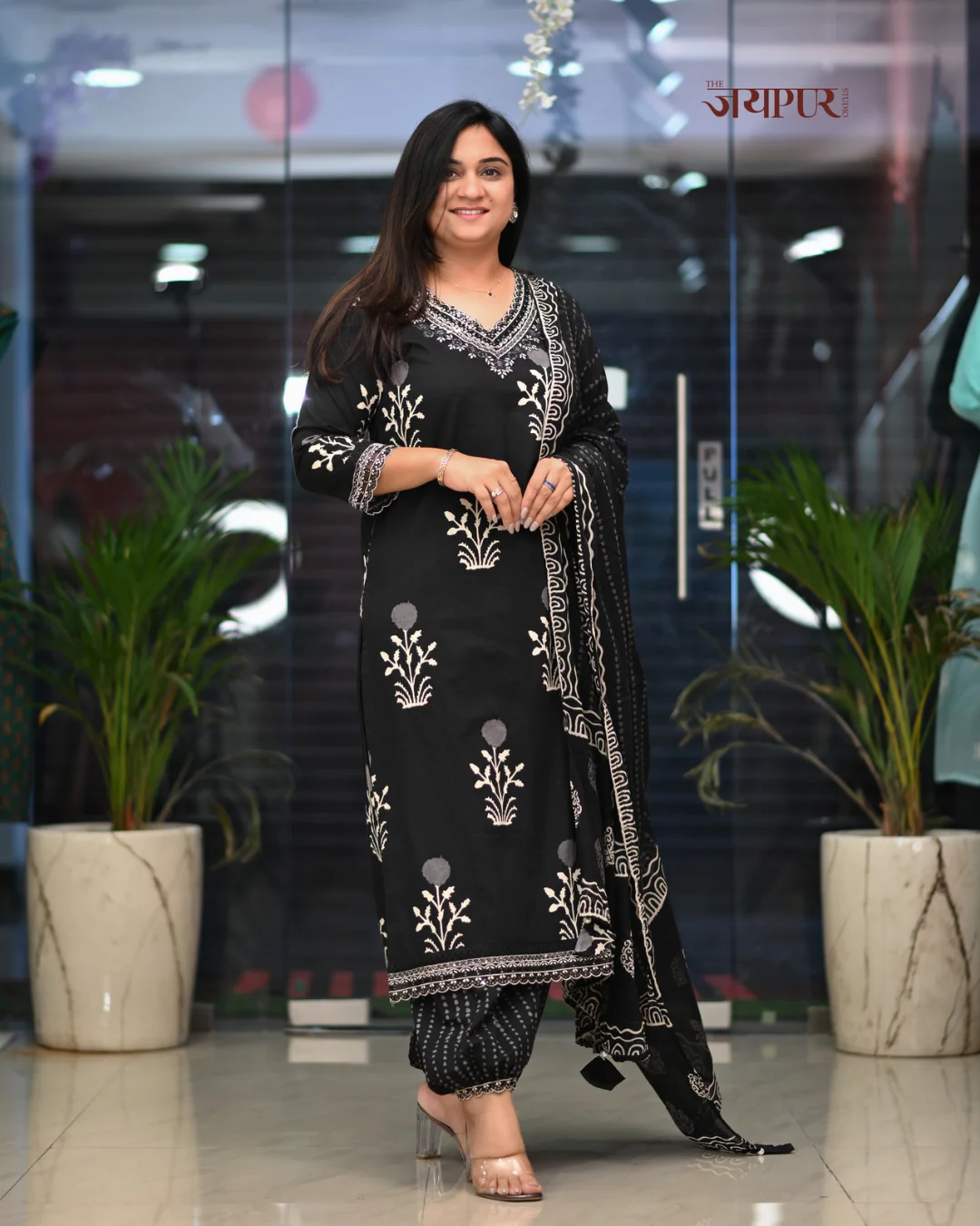 Abiya Cotton Embroidered Afgani Set - Image 9