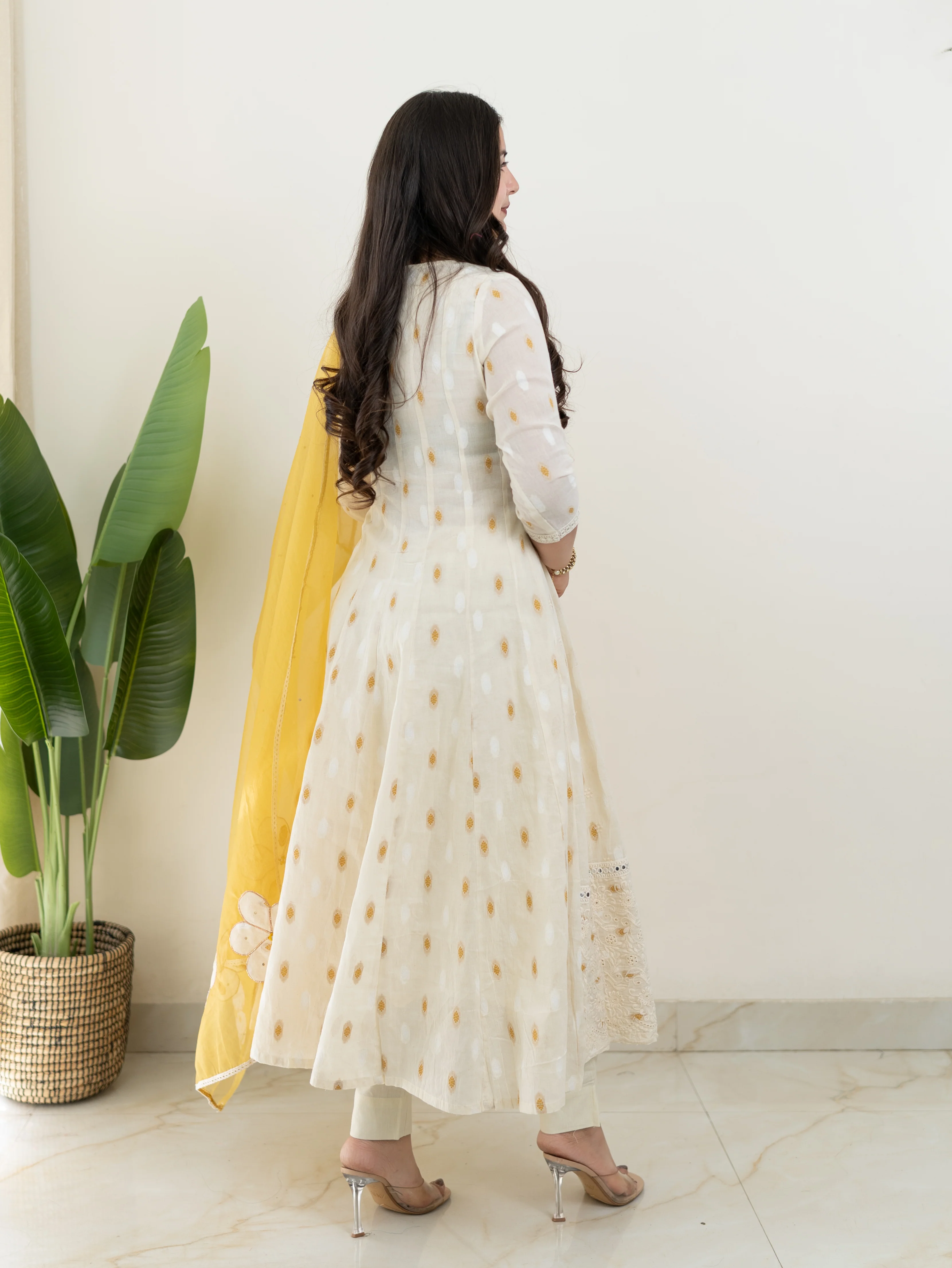 Amaisha Yellow Cotton Embroidered Anarkali with Applique Dupatta set - Image 5