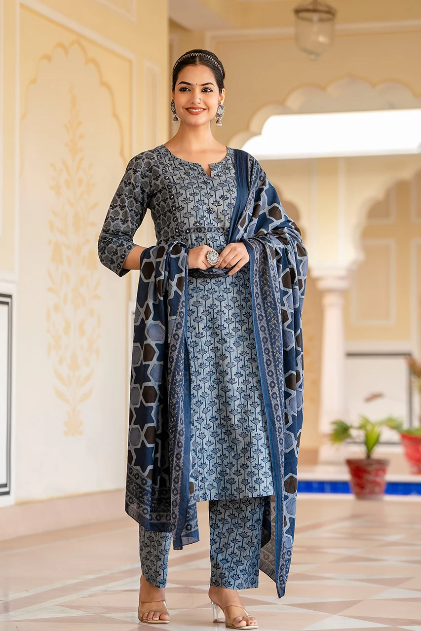 Anamika Cotton Ajrakh print Straight pant Set - Image 5