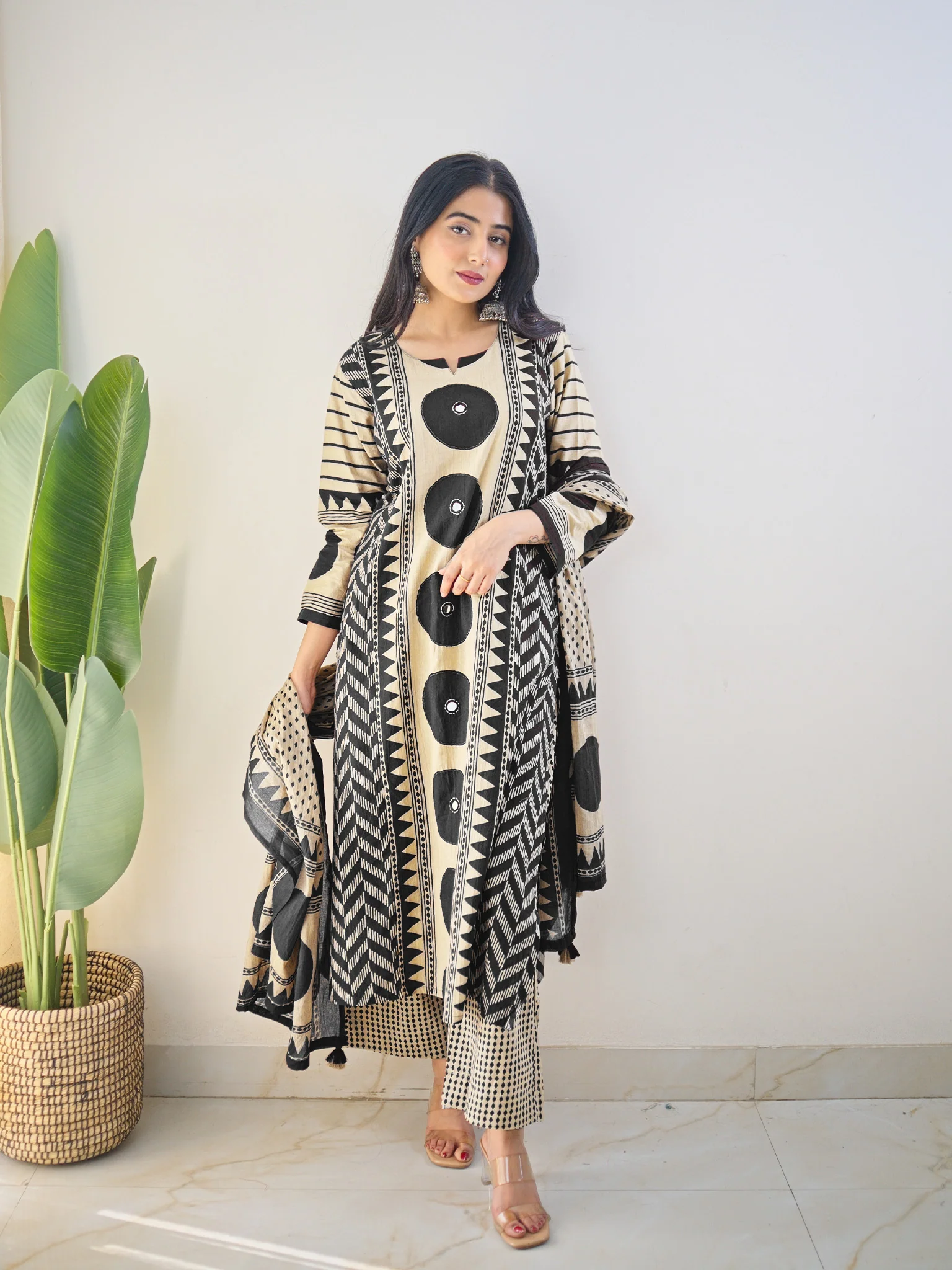 Harshi Black Cotton Ajrakh Katha Detailed Dupatta Set - Image 7