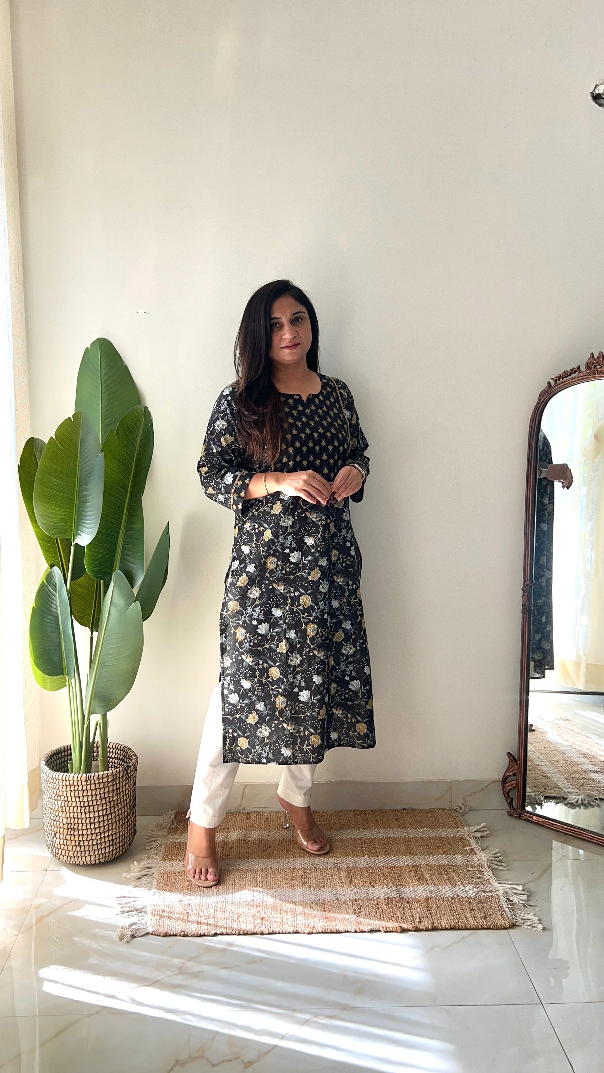 Black Floral Casual Cotton Straight Kurta - Image 5