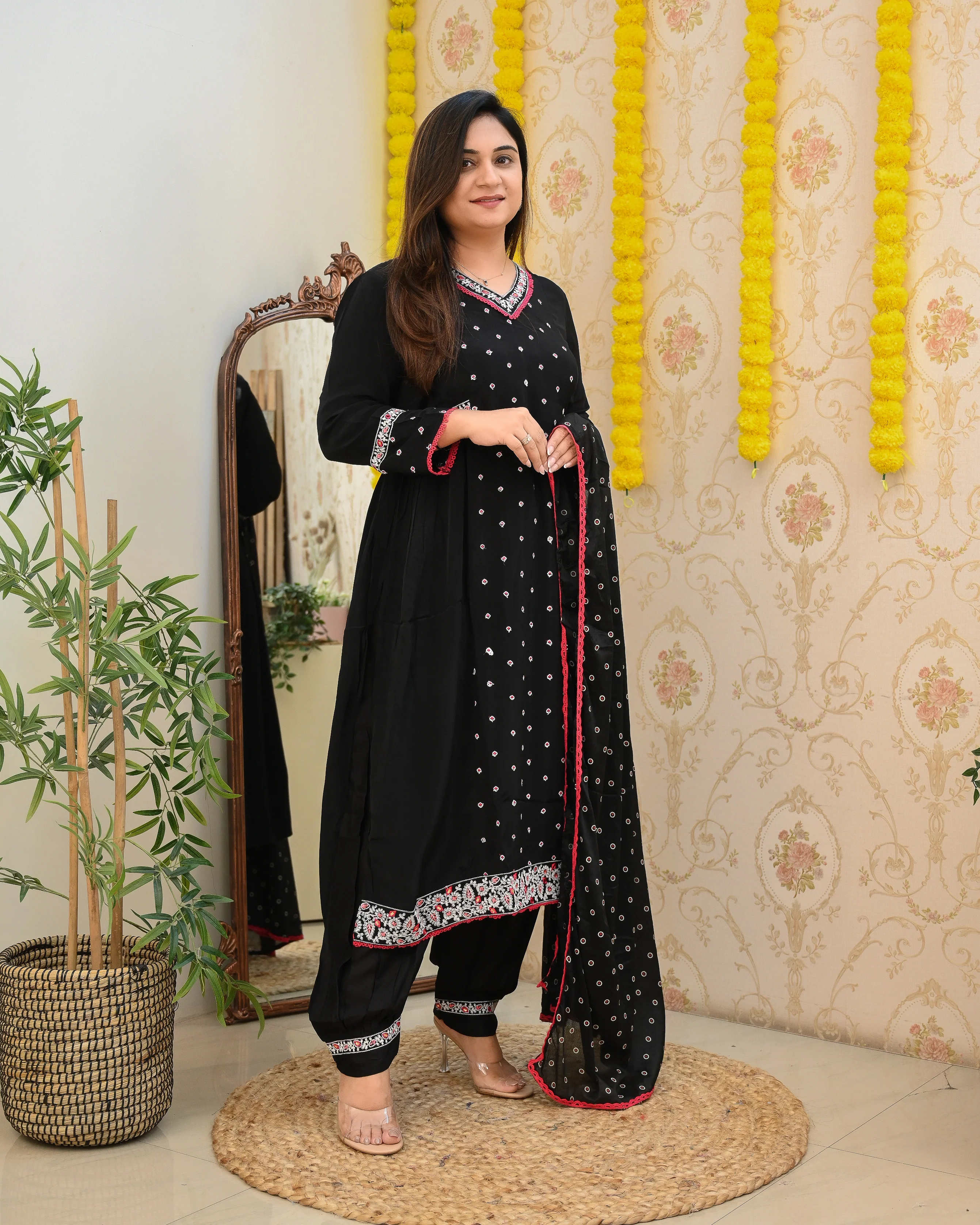 Chinnon Heavy Embroidered Afghani Set - Image 5