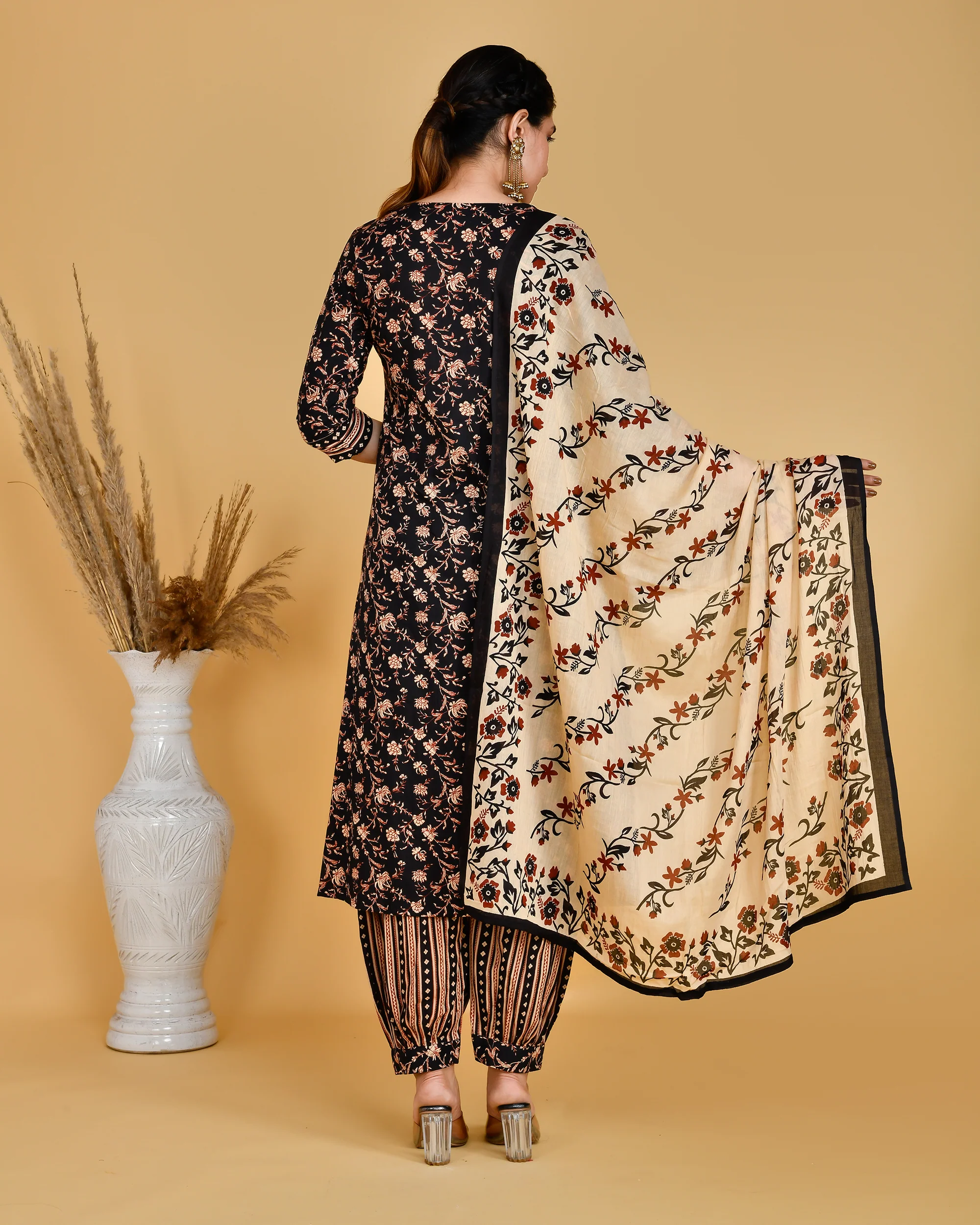 Cotton Casual Embroidered Neckline Afgani Set - Image 4