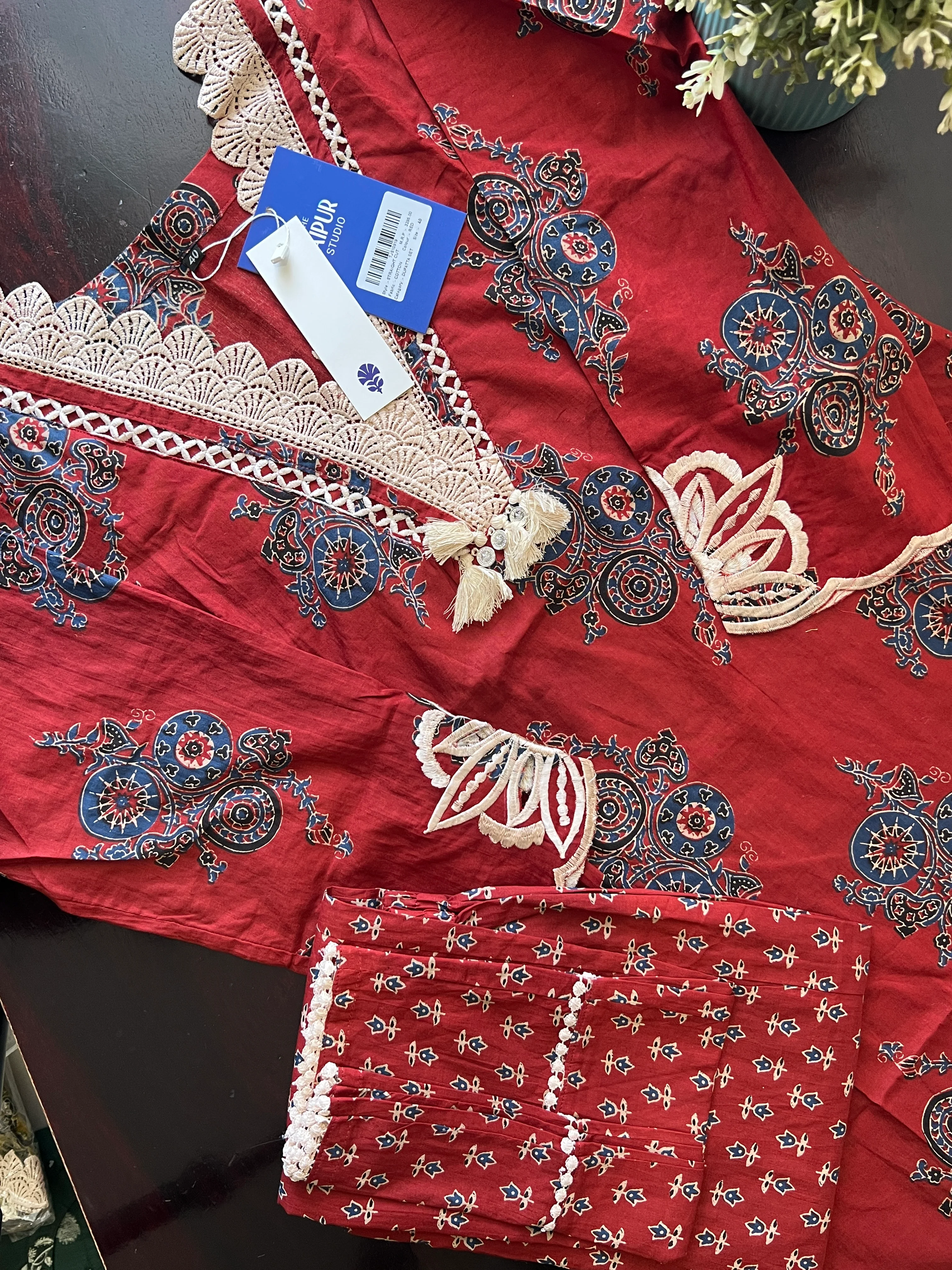 Divya Cotton Cutwork Detailed Pant set - Image 2
