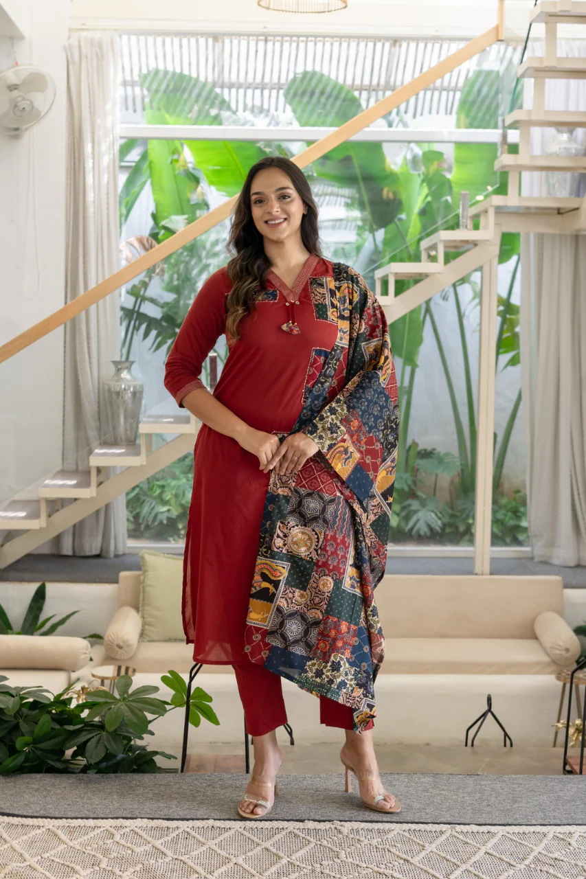 Ira cotton Ajrakh Katha detailed straight Pant Set - Image 10