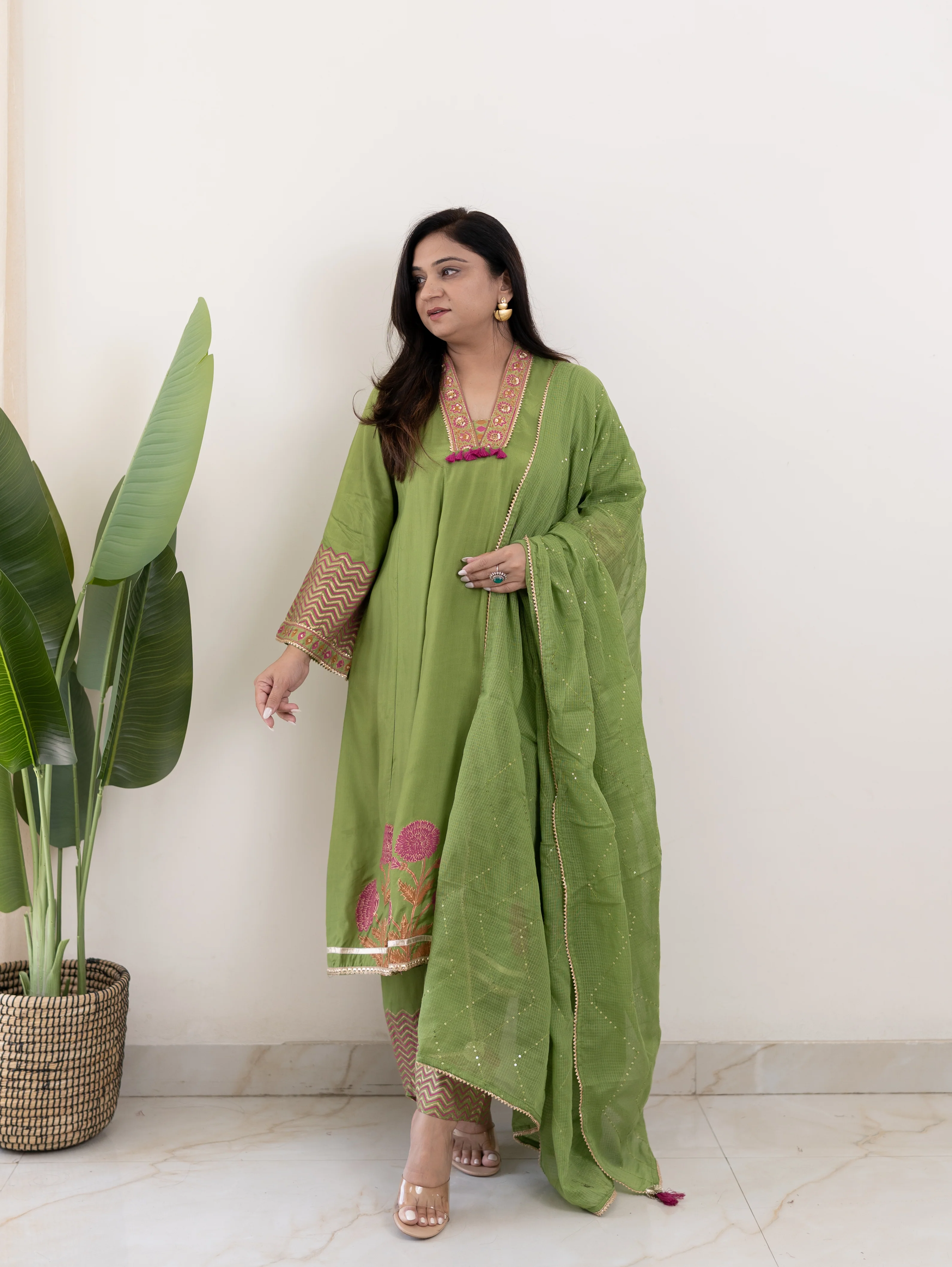 Jasmine Green Muslin HandEmbroidered Anarkali Dupatta Set - Image 5