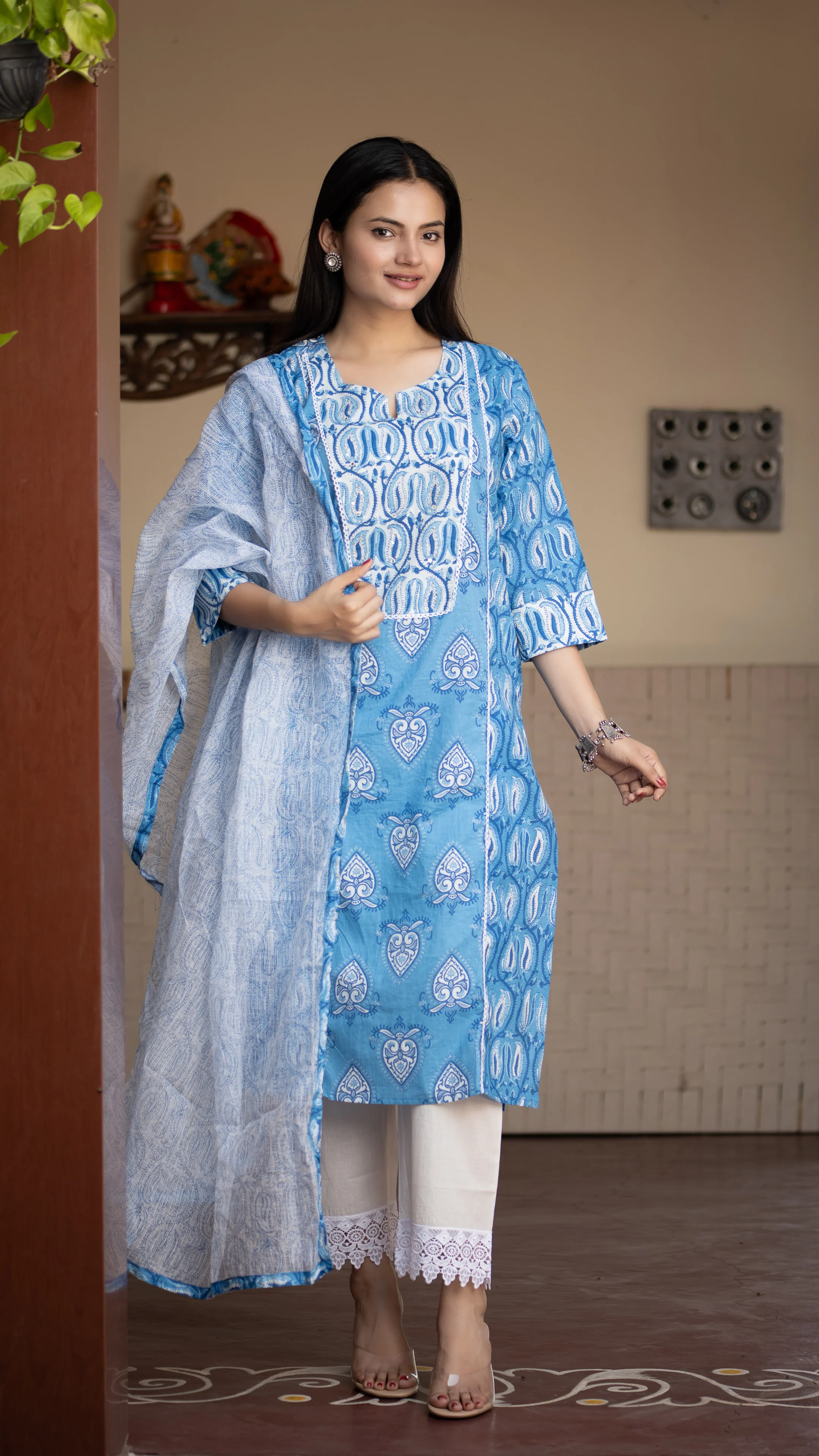 Mashia Cotton Pakistani Suit with Lace Detailing - Image 3