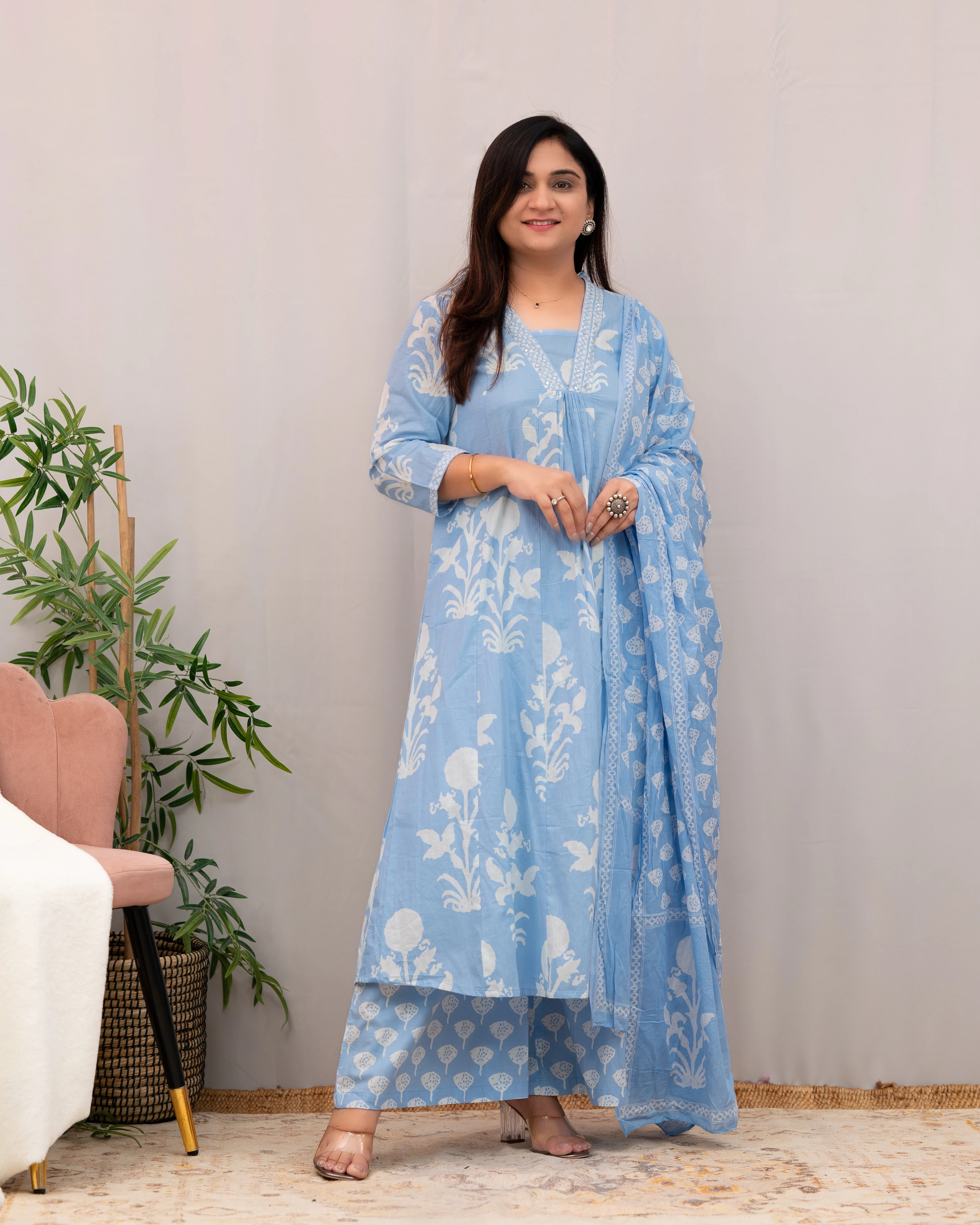 Meera Mugal Print A-line Divider Set with Pocket - Image 4