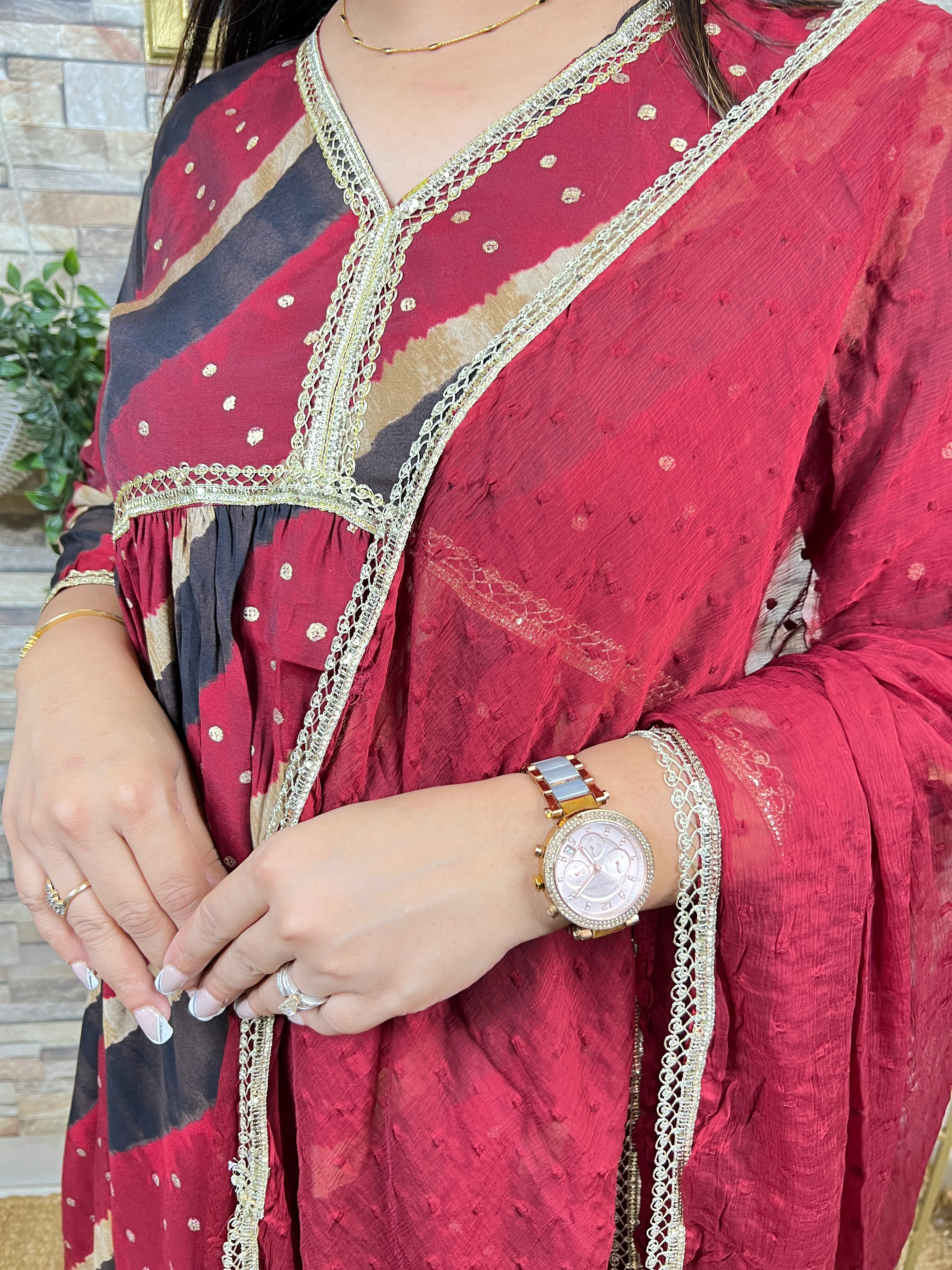 Muslin Alia Cut Embroidered Pant Set - Image 3