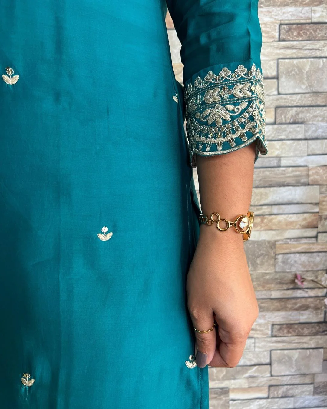 Muslin Solid Color Zari Embroidered Pant Set - Image 6