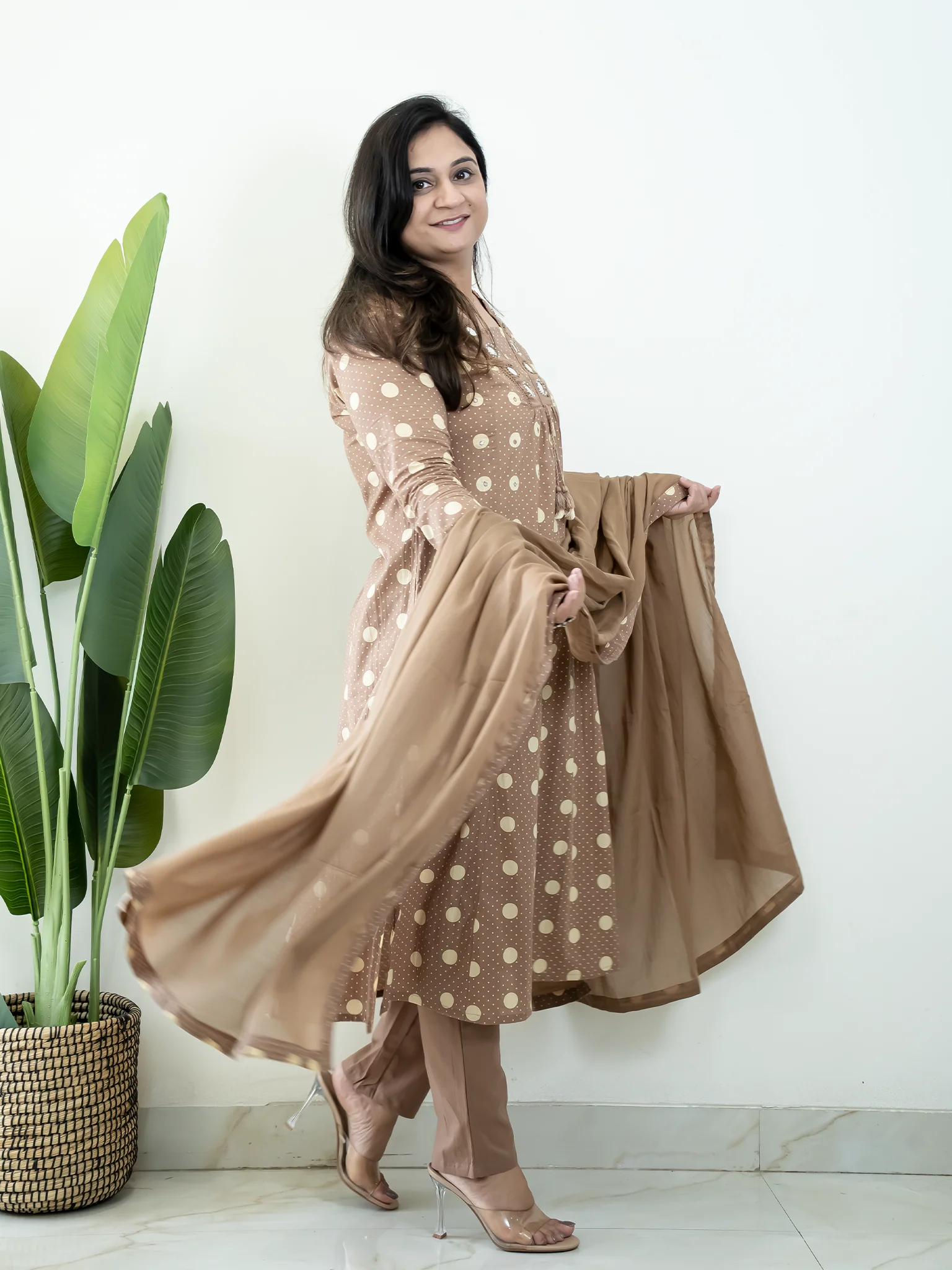 Nisa Brown Polka Mirror Detailed A-line Dupatta Set - Image 7