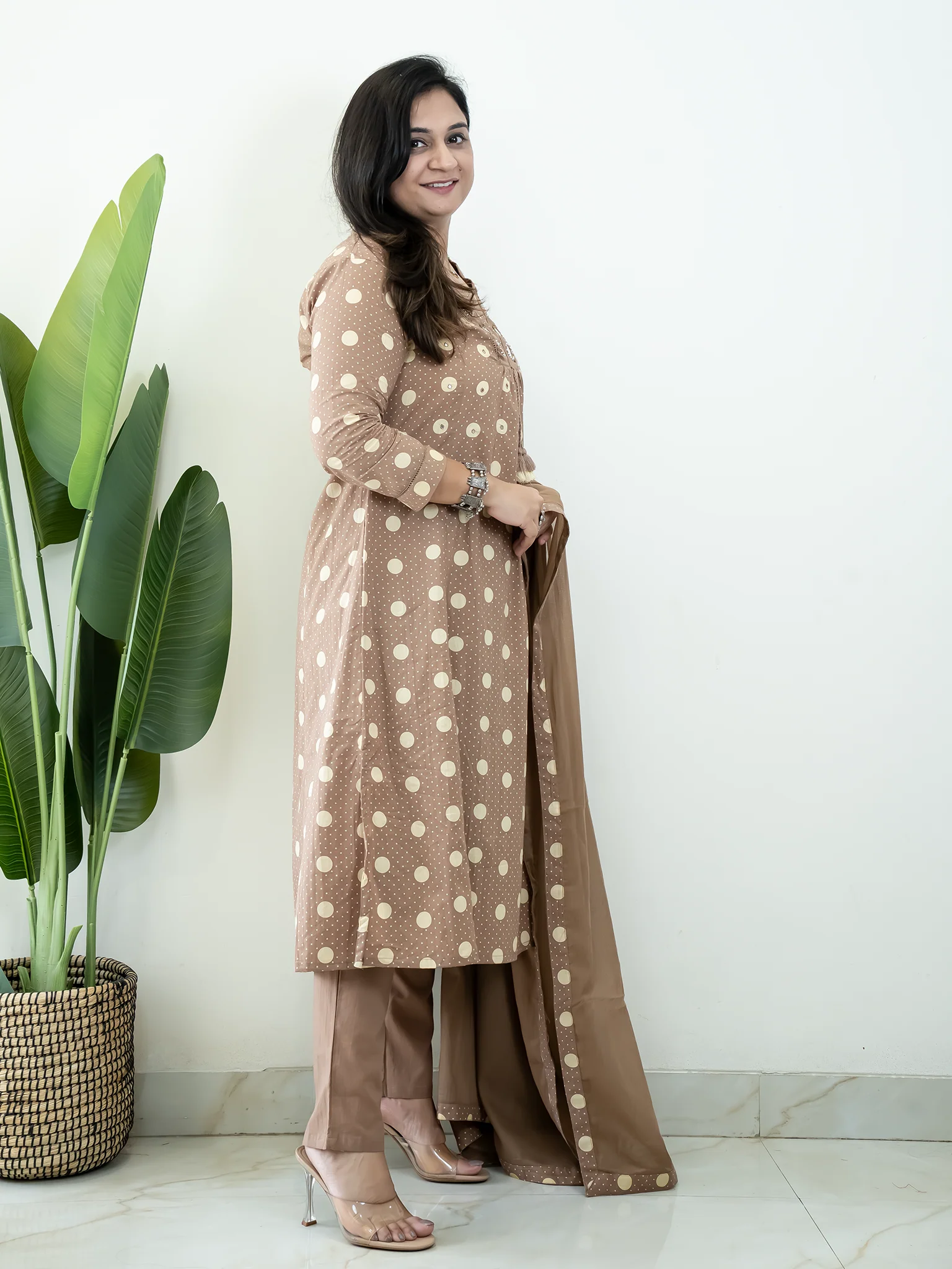 Nisa Brown Polka Mirror Detailed A-line Dupatta Set - Image 9