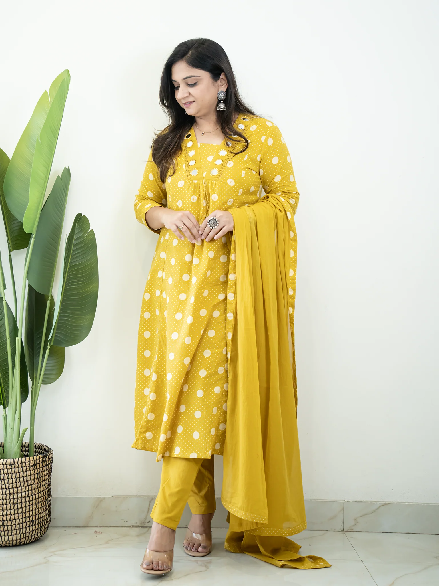 Nisa Yellow Polka Mirror Detailed A-line Dupatta Set - Image 7