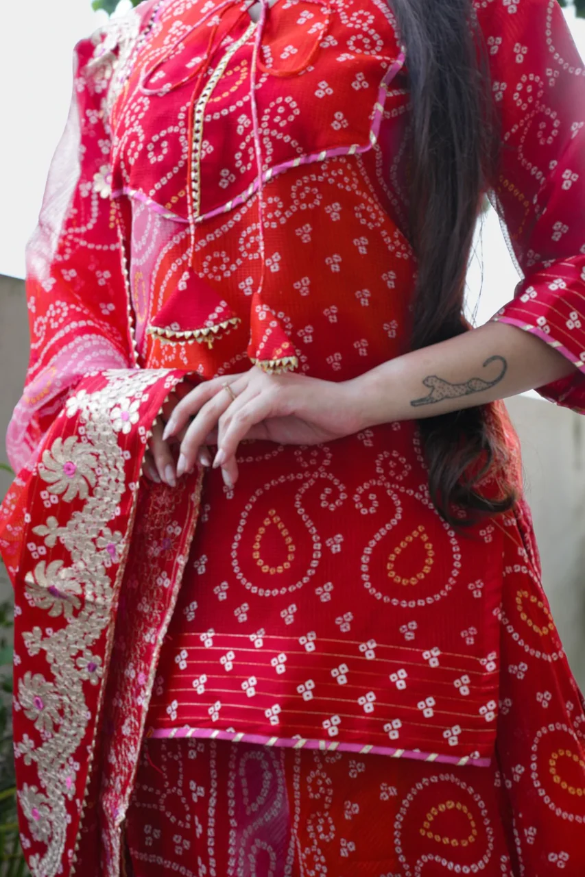 Nitya Kota Doria Bandhani Detailed Skirt Set - Image 10