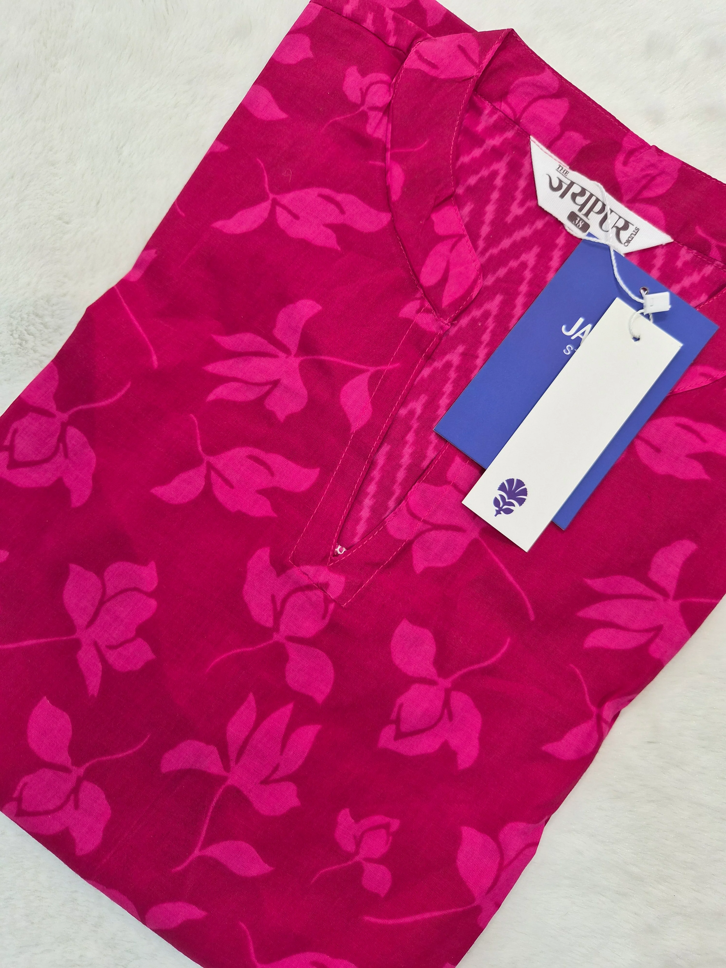 Pink Floral Casual Cotton Straight Kurta - Image 2