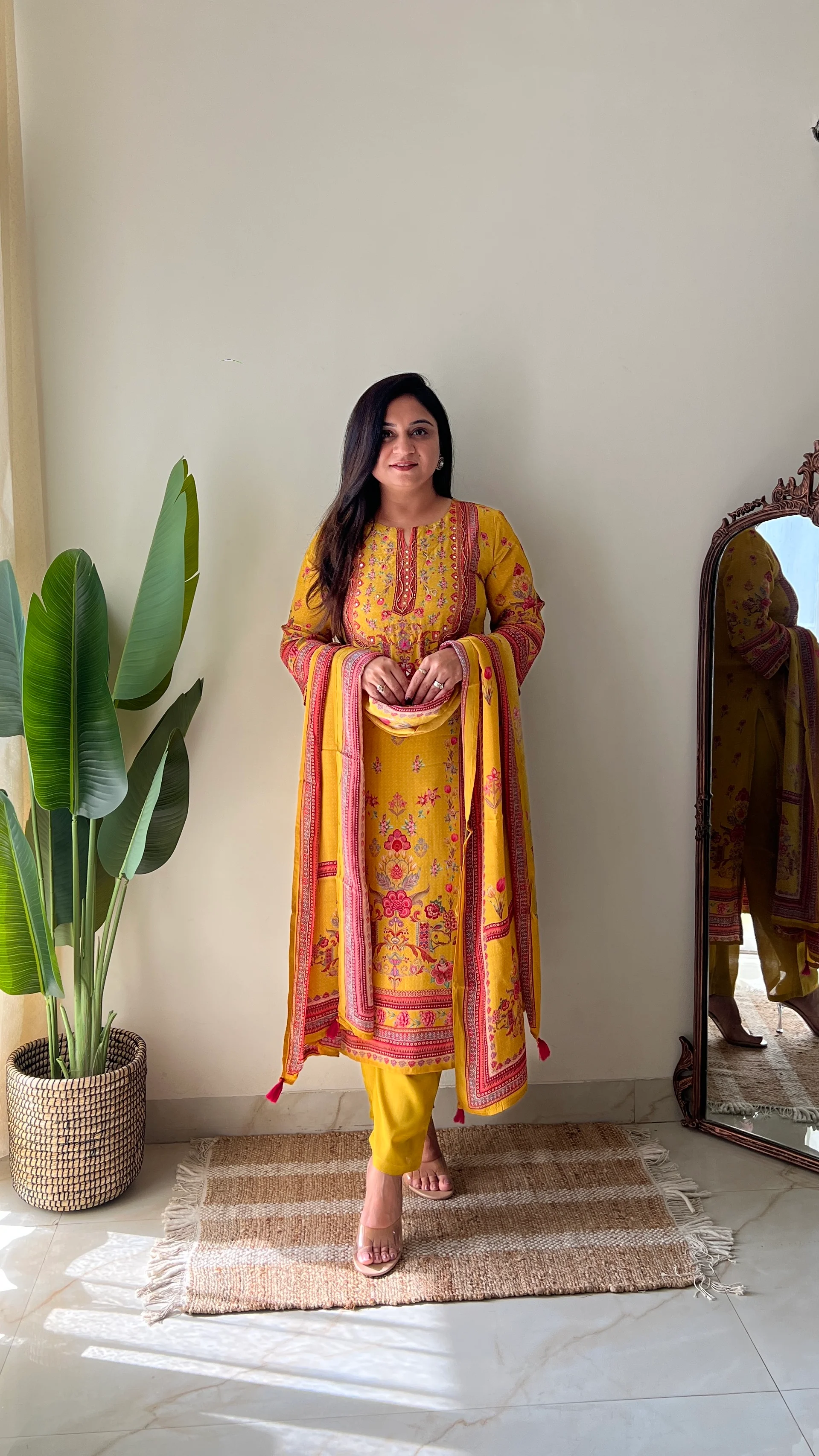 Rahma Crepe HandEmbroidered Straight Pant Set Yellow - Image 5