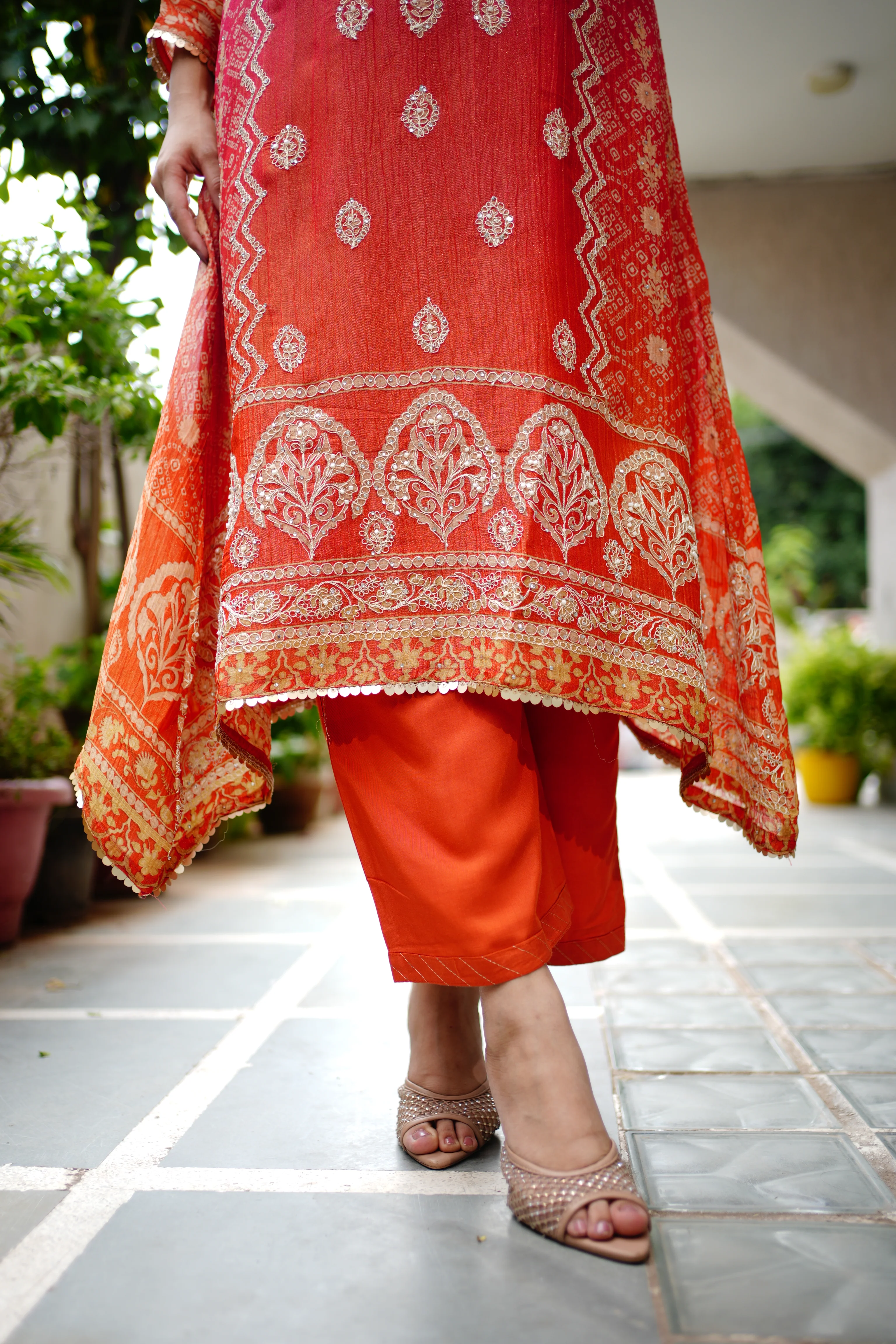 Rehana Asymmetric Shimmer Tissue  Embroidered Pant Set - Image 15