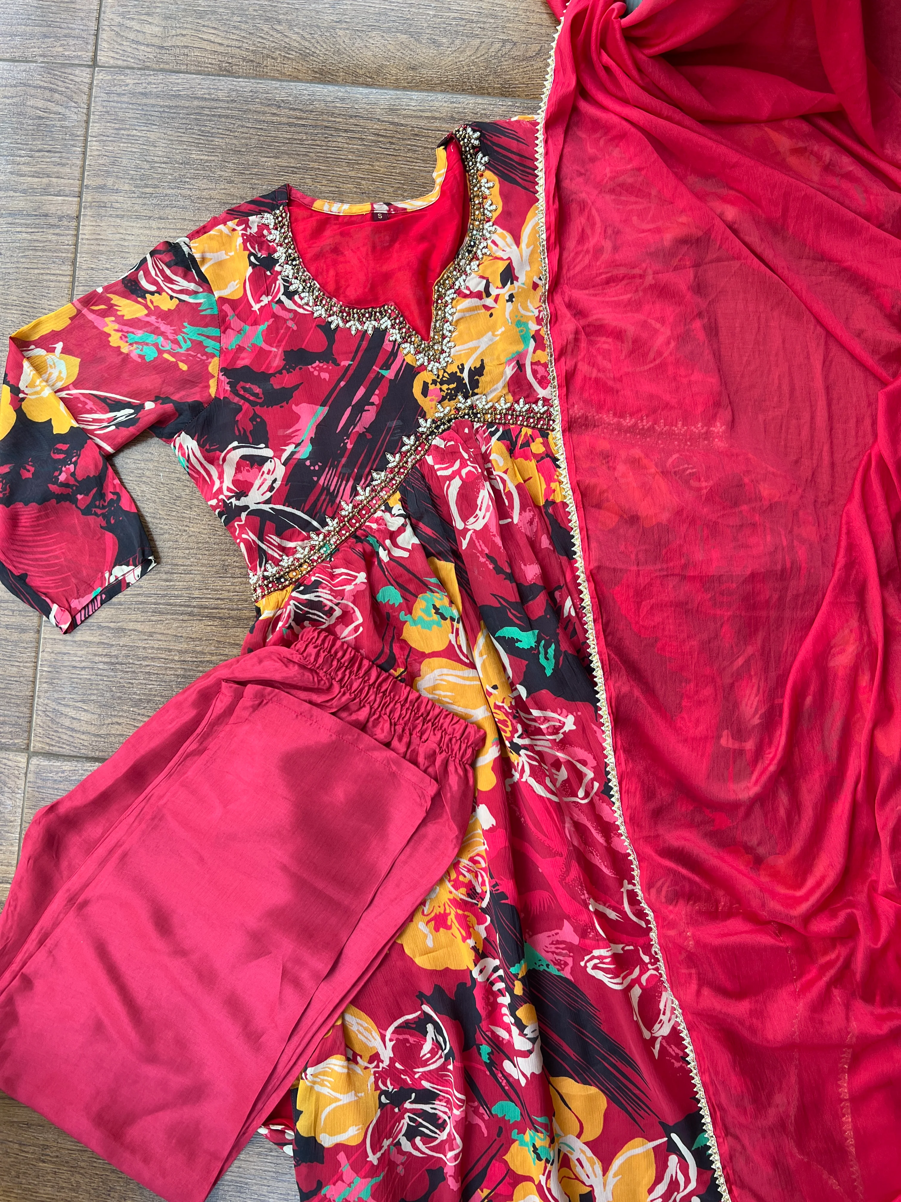 Ruhi Alia Neck Suit Set with Dupatta - Image 3