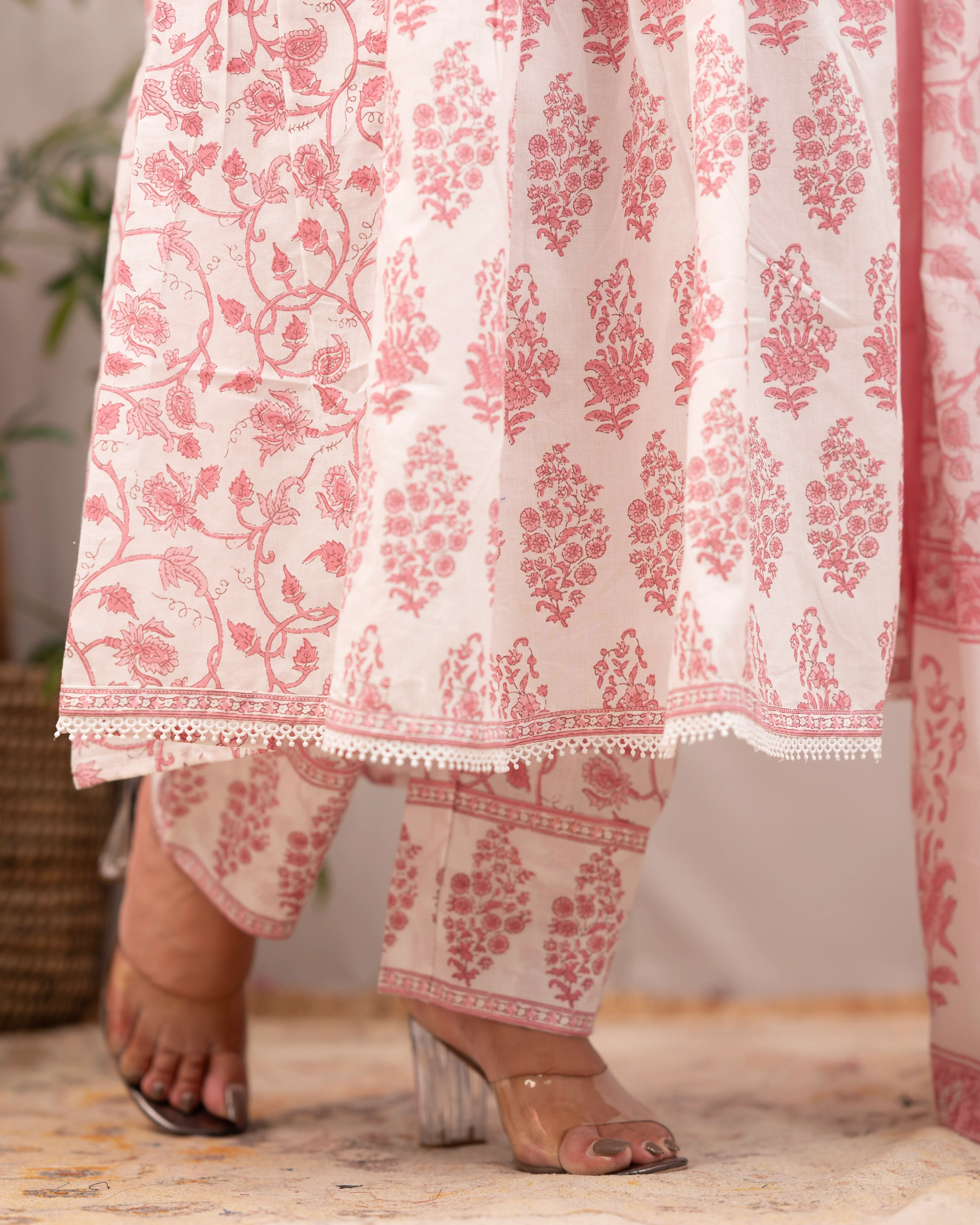 Saloni Premium Cotton Embroidered Anarkali Pant Set - Image 4