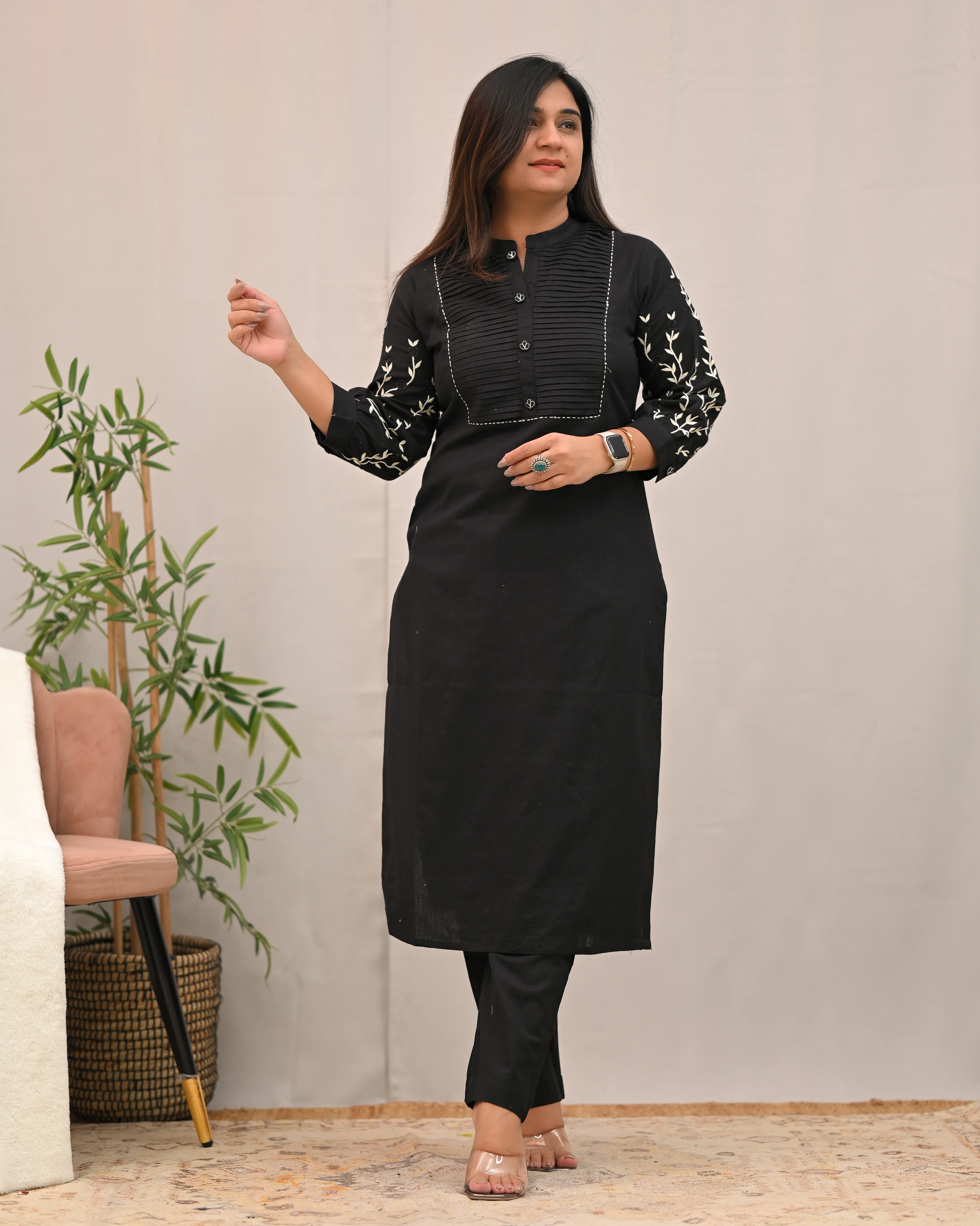 Samiksha Cotton Embroidered Pant Set - Image 12