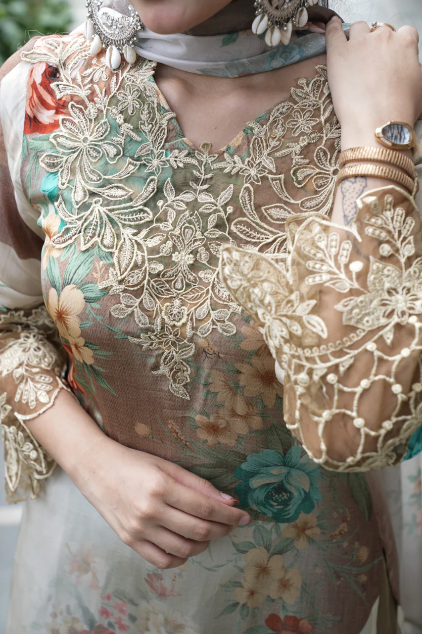 Sara Beige Premium Crepe Detailed Farshi Salwar Set - Image 6