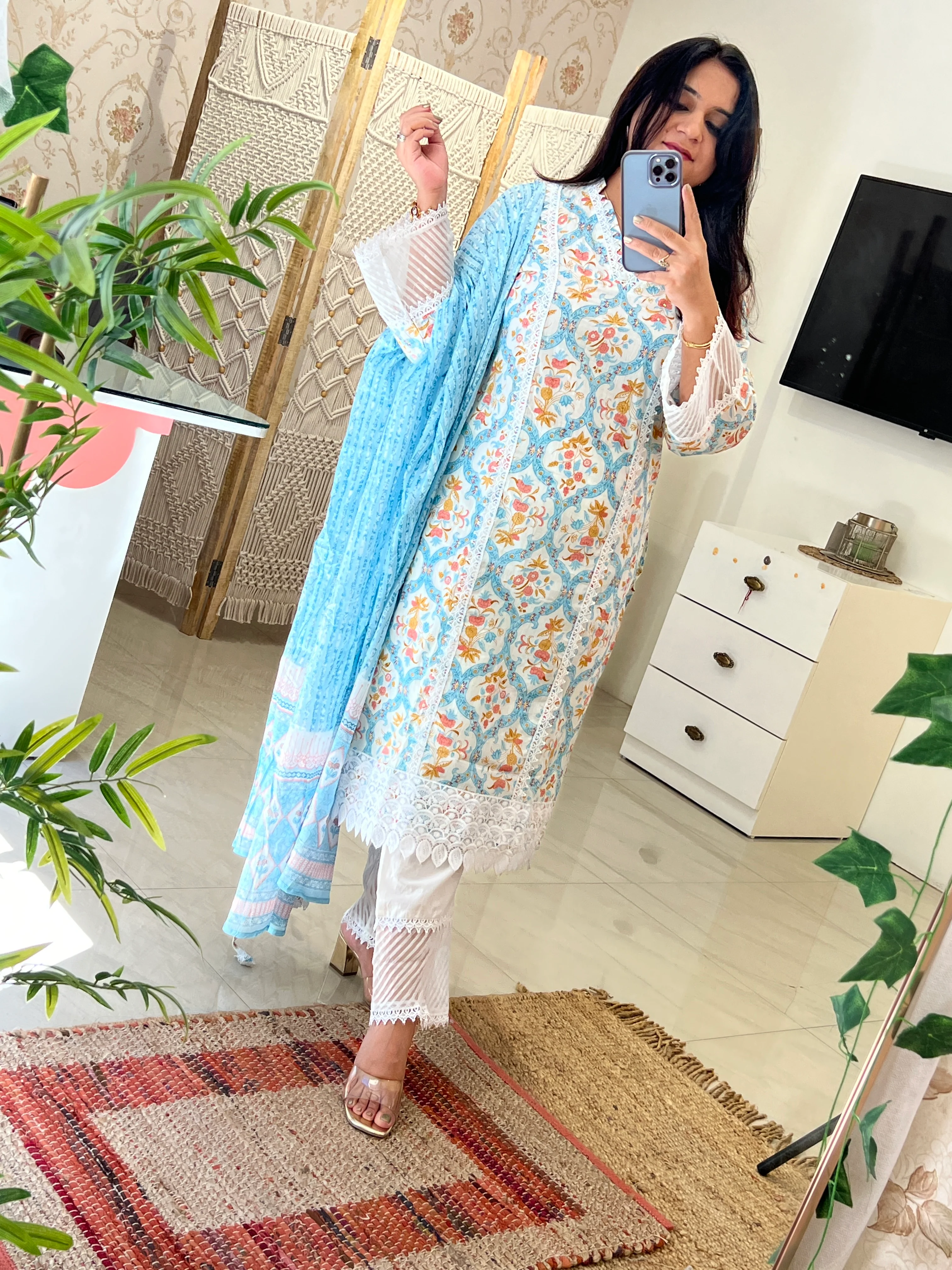 Shabana Cotton Pakistani Suit with Lace Detailing - Image 3