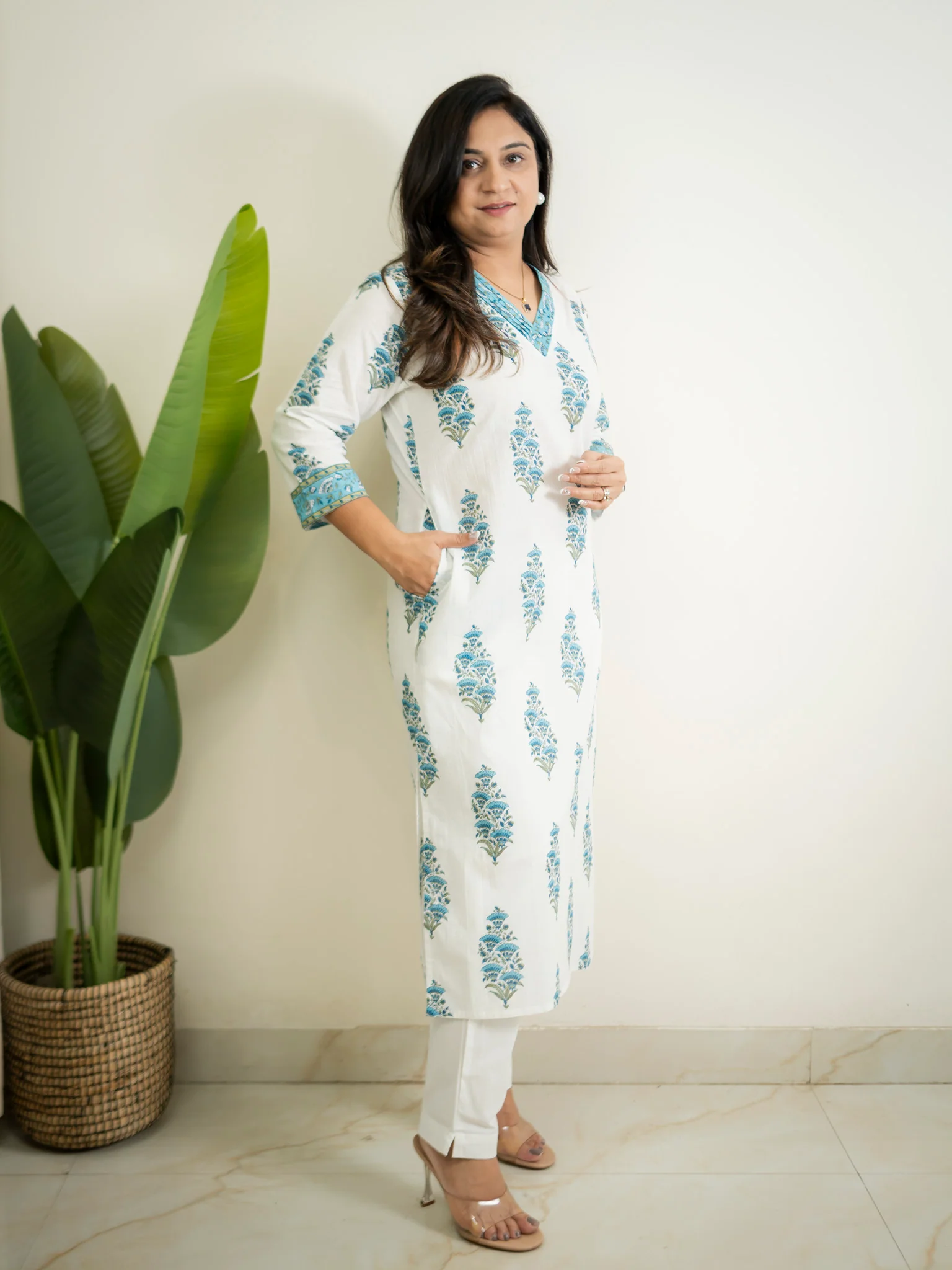 White Blue Handblock Cotton Casual Straight Kurta - Image 3