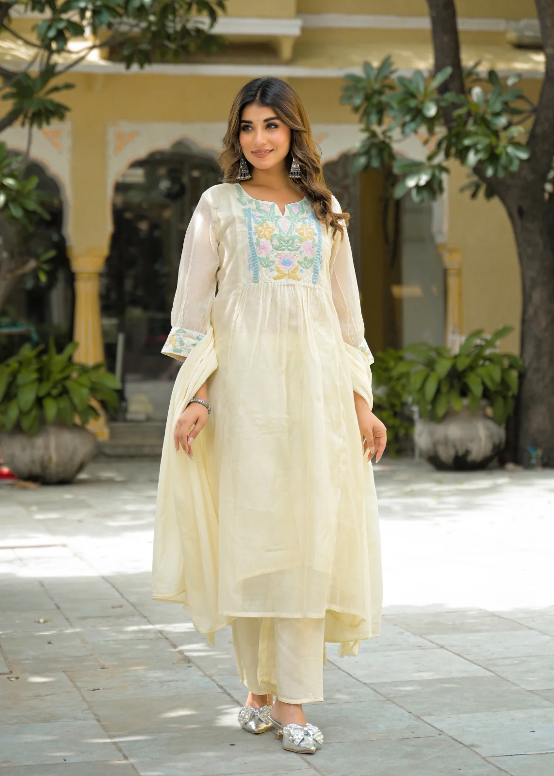 Zainab Chanderi Embroidered A-line pant Set - Image 2