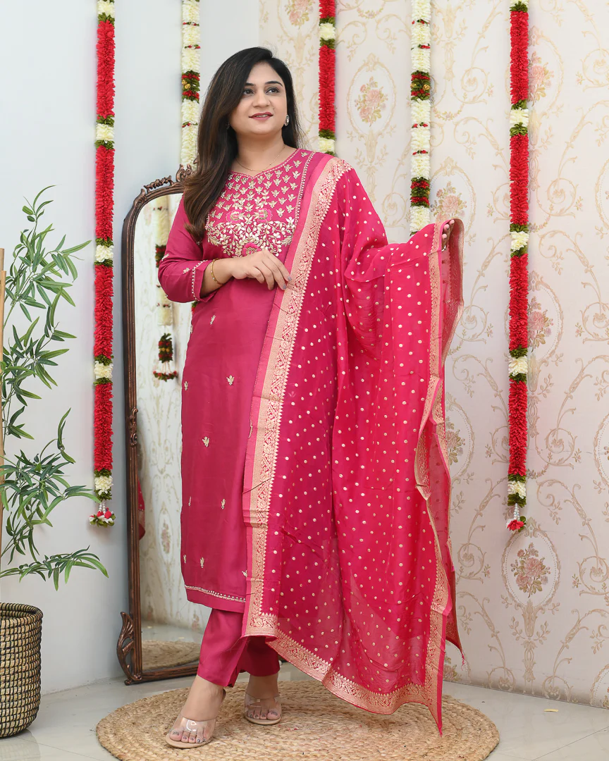 Zari Noor Premium Chanderi Embroidered Pant Set